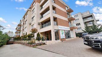 Sina Apartment