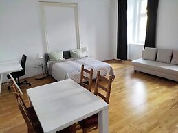 Lovely Modern Historical 1-bedroom