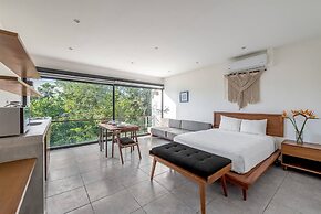 Great Located Spacious Loft W/amazing Rooftop Pool