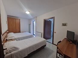 Hotel Montegrino Lakeview