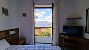 Hotel Montegrino Lakeview