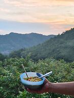 Haut Monde King's Paradise Resort