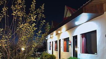 Haut Monde King's Paradise Resort