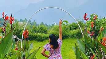 Haut Monde King's Paradise Resort