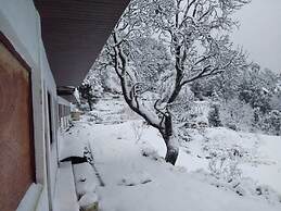 Haut Monde King's Paradise Resort