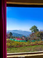 Haut Monde King's Paradise Resort