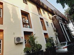 New Land Luxury Hotel