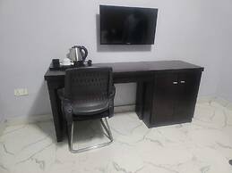 New Land Luxury Hotel