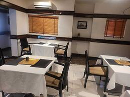 New Land Luxury Hotel