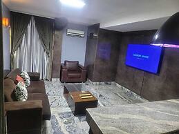 New Land Luxury Hotel