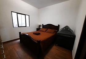 Casita Escondida
