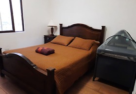 Casita Escondida