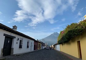 Casita Escondida