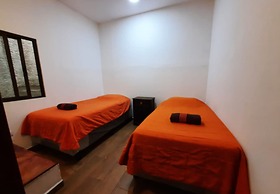 Casita Escondida