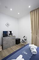 GIULY SUITES & ROOMS