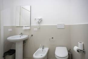 GIULY SUITES & ROOMS