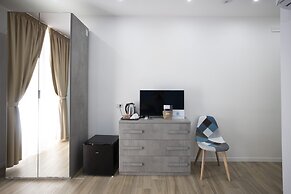 GIULY SUITES & ROOMS