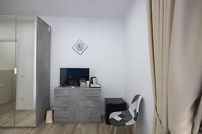 GIULY SUITES & ROOMS