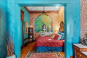 The Peerless Hotel by WanderLodges