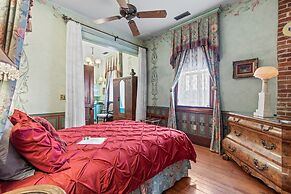 The Peerless Hotel by WanderLodges