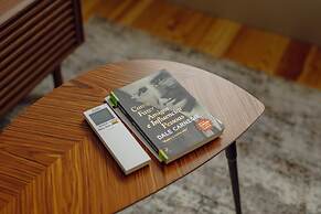 Legacy Oporto Design Apartment G by Vacationy