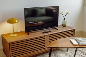 Legacy Oporto Design Apartment G by Vacationy