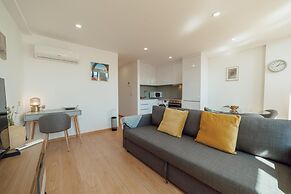 Modern Stylish Apartment II by Vacationy
