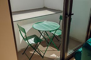 Modern Stylish Apartment III by Vacationy