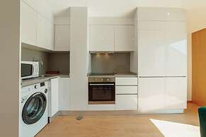 Modern Stylish Apartment III by Vacationy