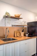 Cozy Fully-Equipped 2 Bedroom Suite