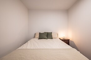 Cozy Fully-Equipped 2 Bedroom Suite