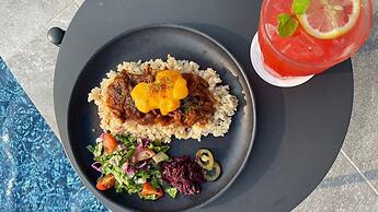 REF Okinawa Arena by VESSEL HOTELS