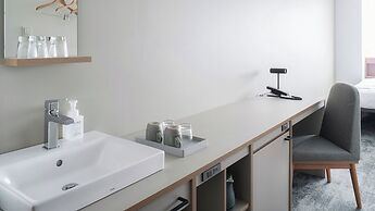 REF Okinawa Arena by VESSEL HOTELS