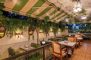 Arnna Hotel - Goregaon