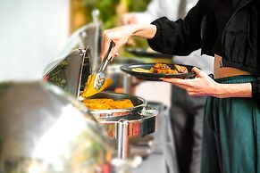 Arnna Hotel - Goregaon