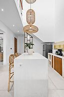 Besso Villa by Betterplace