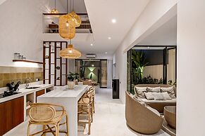 Besso Villa by Betterplace