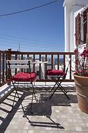 Arodou Studio and Apartment