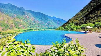 H'mong Village Resort Ha Giang