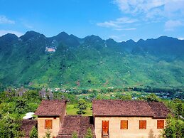 H'mong Village Resort Ha Giang