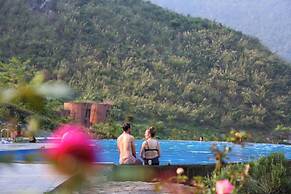 H'mong Village Resort Ha Giang