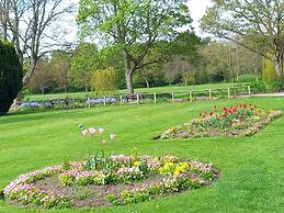 Charming 4-bed Victorian House in Retford