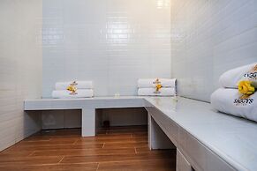 Saggys Suites Hotel & Spa