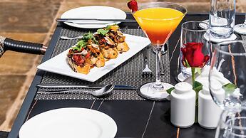 Saggys Suites Hotel & Spa