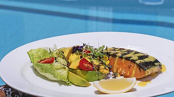 Saggys Suites Hotel & Spa