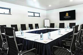 Saggys Suites Hotel & Spa