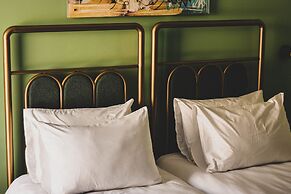Paliani Hotel
