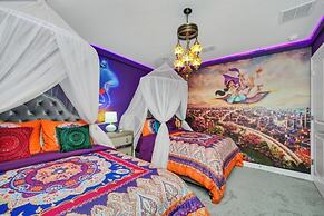 9 Bed Pool Home Storey Lake Resort! 9 Bedroom Home by RedAwning