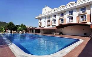 Aware Resort Hotel Spa