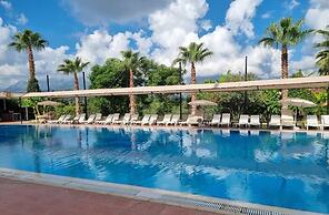 Aware Resort Hotel Spa